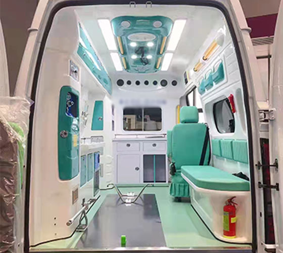 炉霍县车辆内部展示